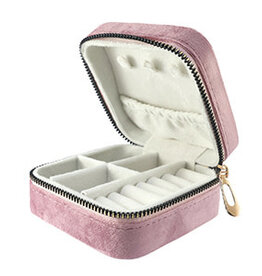 Betaalbare kralen BK: Fluwelen juwelendoosje - roze