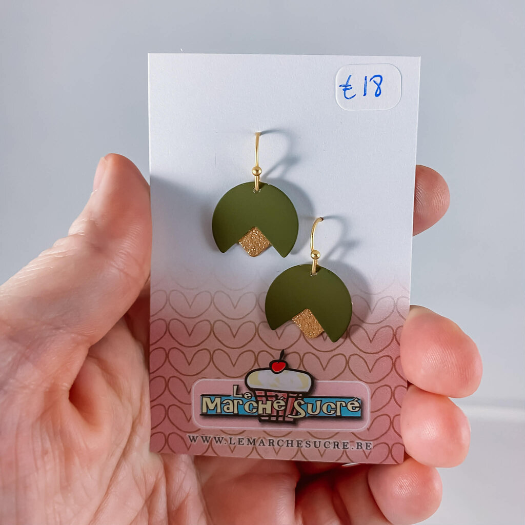 le marché sucré Le marché sucré:  oorbellen - kaki en goud