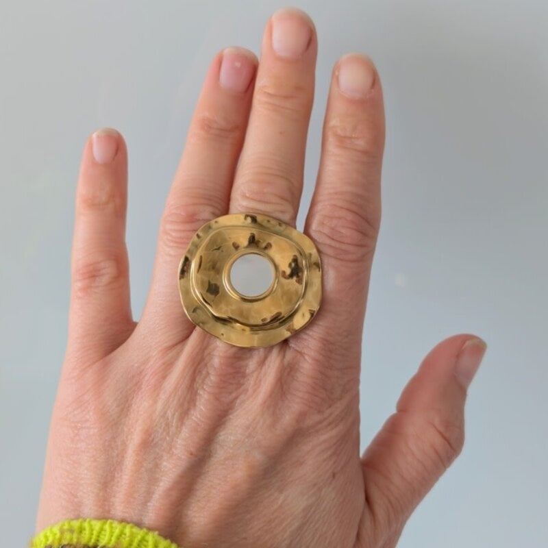 le marché sucré Verstelbare ring in roestvrij staal - ongelijke vorm met schelp