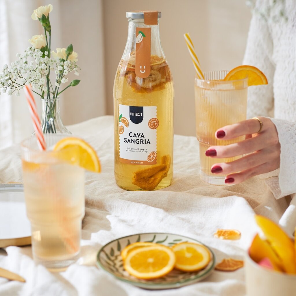Pineut Pineut: Cava Sangria | verfrissend & feestelijk | BIO