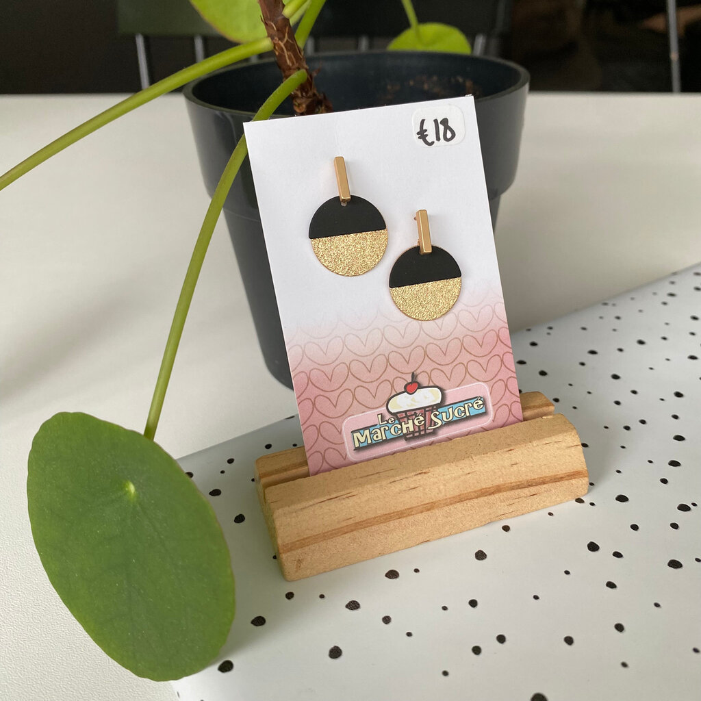 le marché sucré Le marché sucré:  oorbellen - goud + zwart