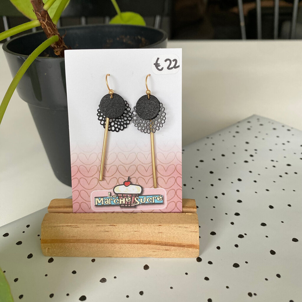 le marché sucré Le marché sucré: oorbellen  - goud en zwart