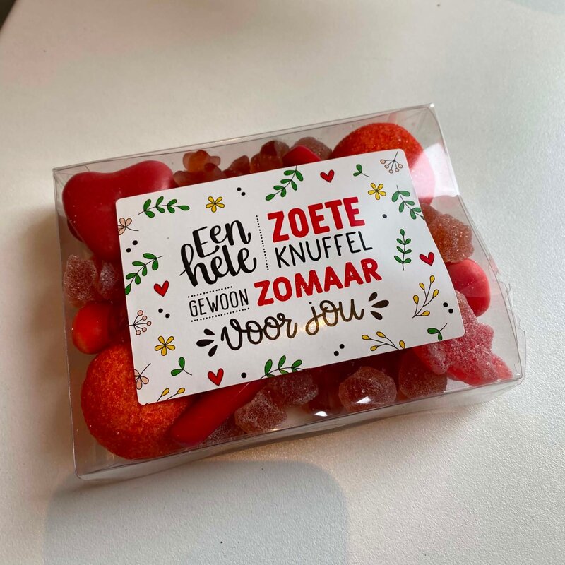 Zoete groetjes Zoete groetjes: snoepjes - Knuffel