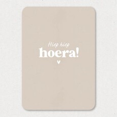 Liefz Liefz: kaart a6 - hiep hiep hoera! (beige)