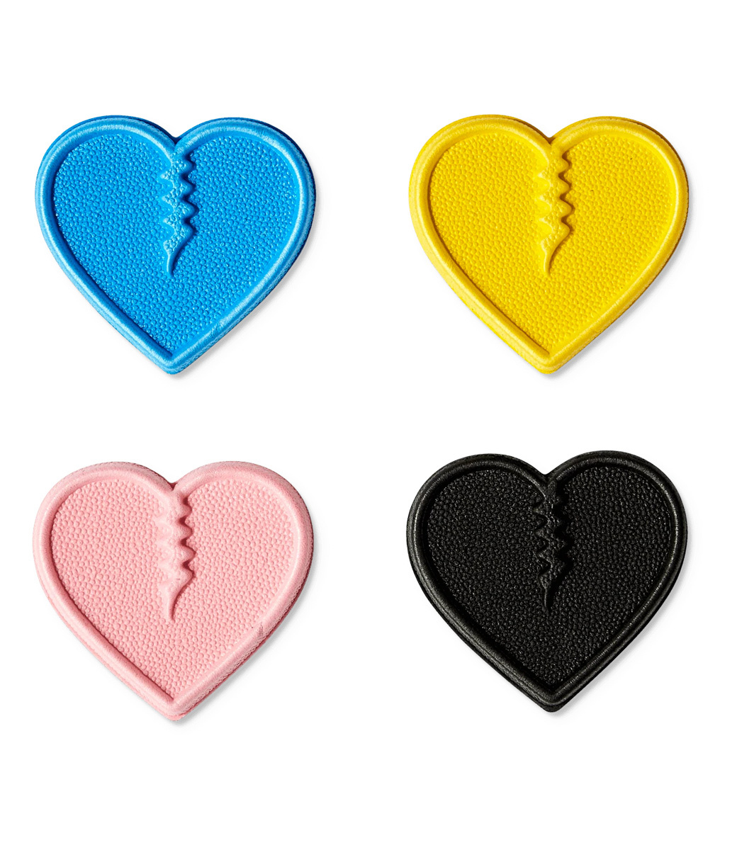 Mini Hearts Emoji Snowboard Traction Pads (4 Pack) 2023