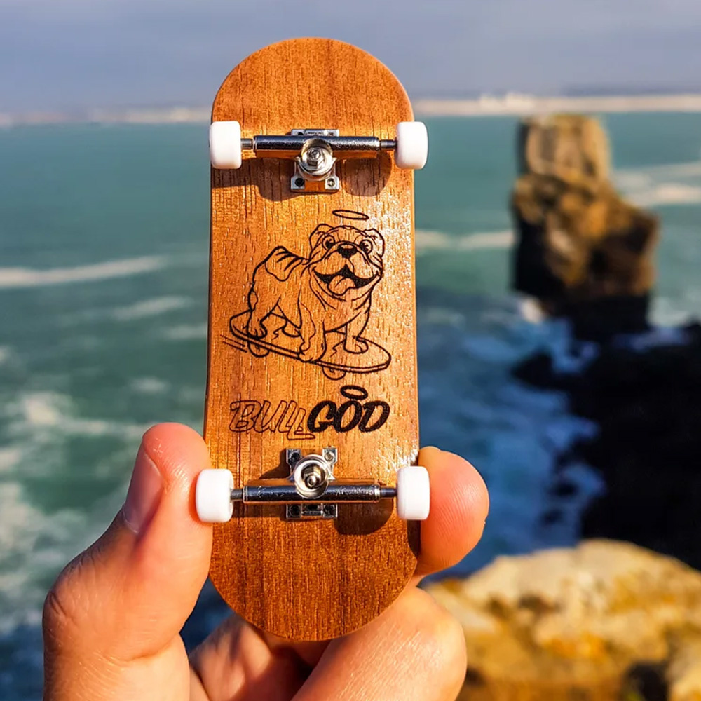 32mm The Bullgod Complete Pro Fingerboard 2023