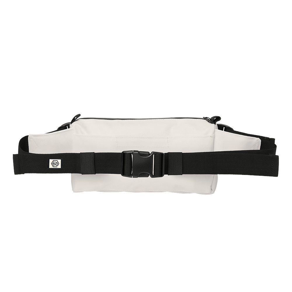3L Off White Fannypack DTS 2023