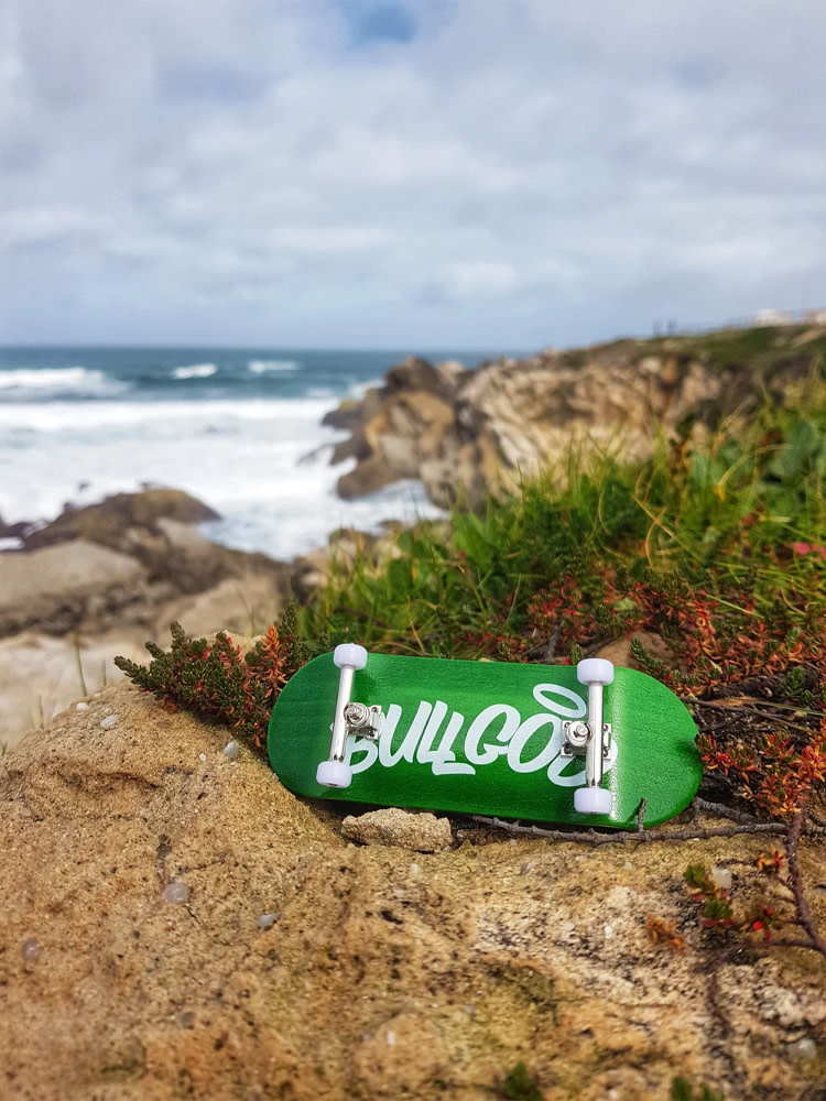 34mm OG Logo Green Wood Premium Fingerboard Complete 2023
