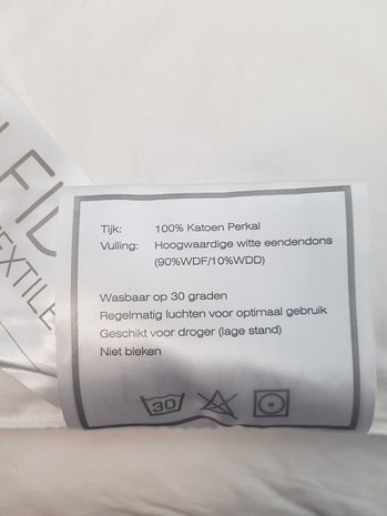 Stock Daunendecke 90% Entendaunen