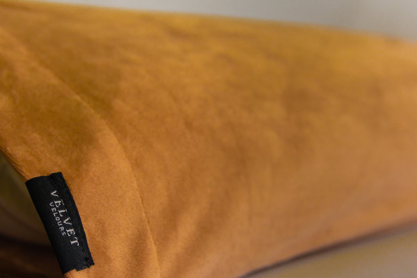 Beau Maison Velvet Kussensloop Cognac Bodypillow