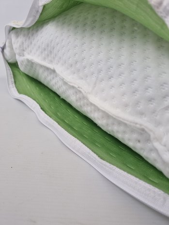 Suite Sheets Bamboo Pillow Light mit druckentlastendem Memory-Schaum