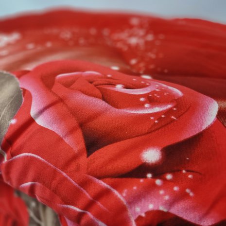 Beau Maison Bedrukte dekbed met rode Rozen All Season Beau Maison Bedrukte dekbed met rode Rozen All Season