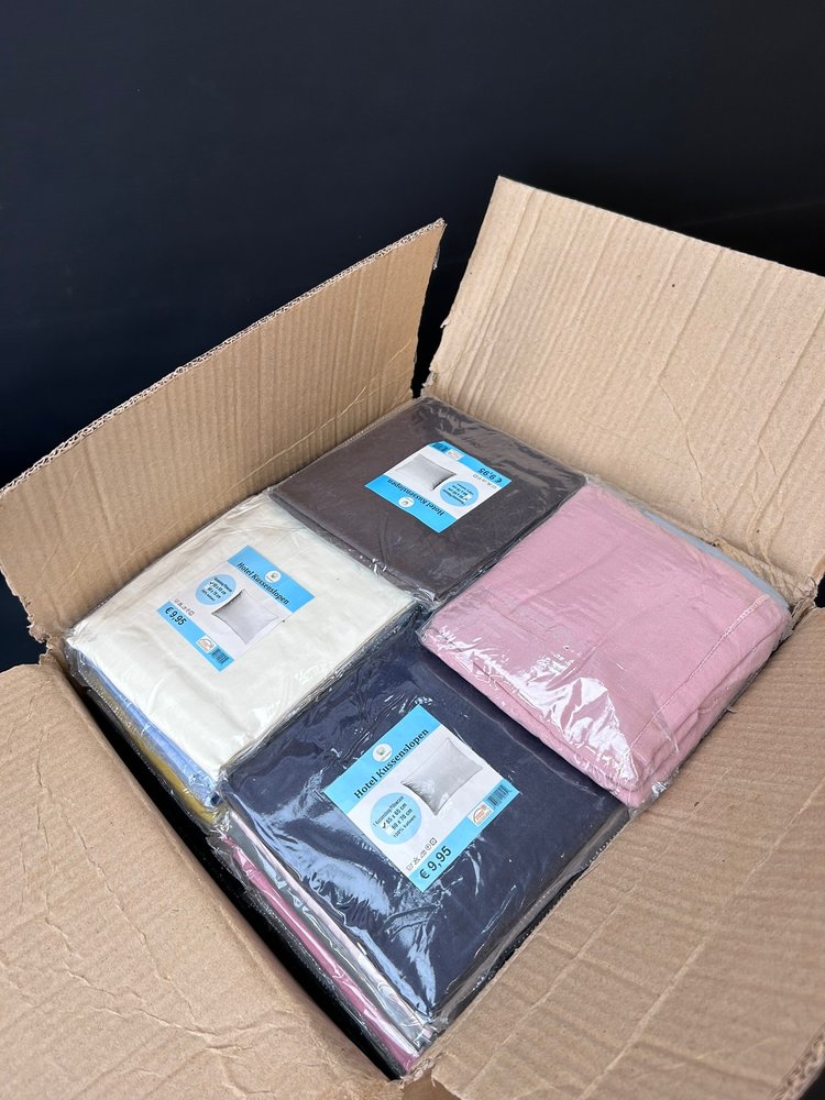 Stock Assorti Kussensloop - Per  stuk verpakt, 100 stuks in doos