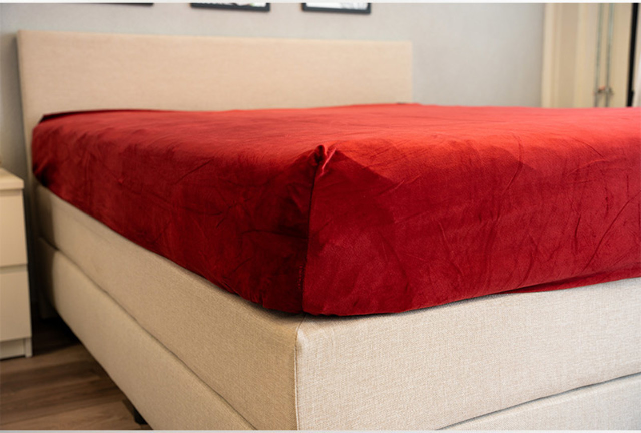 Beau Maison Velvet Fitted Sheet Burgundy Red | Velvet Velour