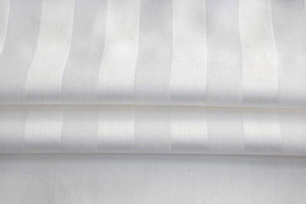 Stock Hotellinnen Katoen Satijn Brede Streep 27MM Stock Hotellinnen Katoen Satijn Brede Streep 27MM