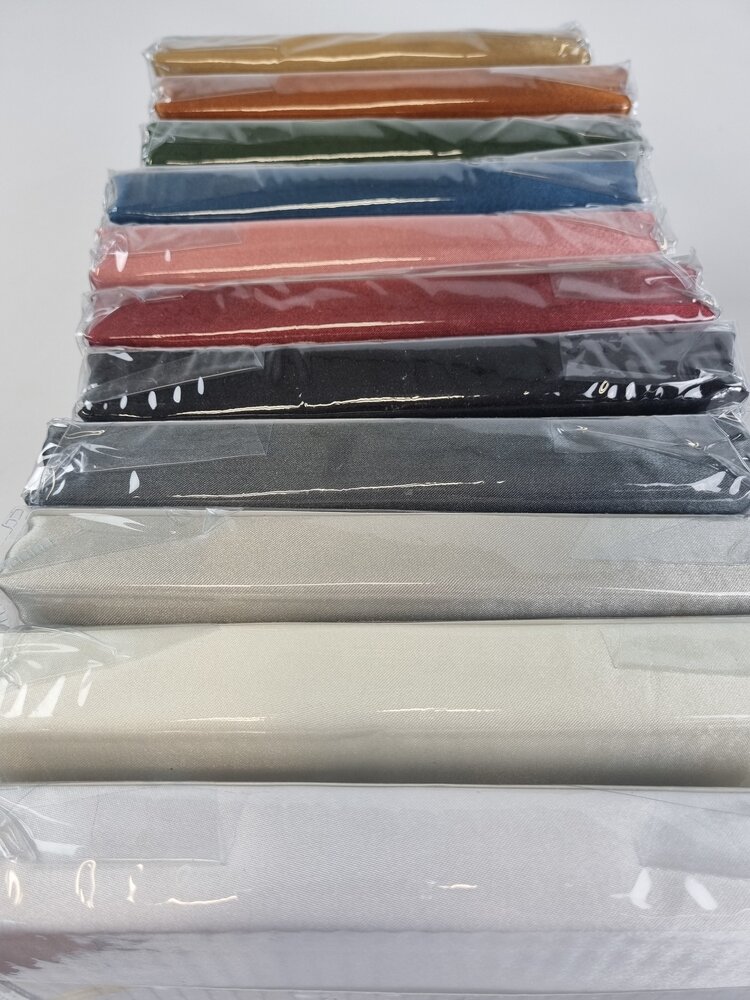 Beauty Silk Kussenslopen Satijn Assorti Beauty Silk Kussenslopen Satijn Assorti