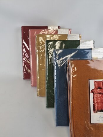 Beauty Silk Glänzender Satin Bettbezug Assorti Beauty Silk Glänzender Satin Bettbezug Assorti