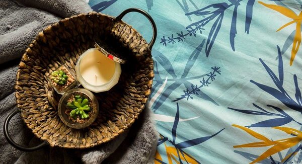 Stock Cotton Satin Duvet Cover Raining Daffodils - Lits Jumeaux Duvet Cover Stock Cotton Satin Duvet Cover Raining Daffodils - Lits Jumeaux Duvet Cover