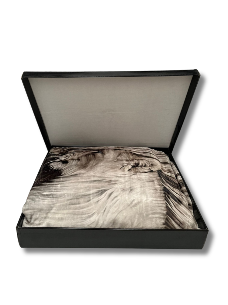 Overige Merken Velvet Luxe Woondeken Grey Lion 20 x 240 cm | Zware Kwaliteit