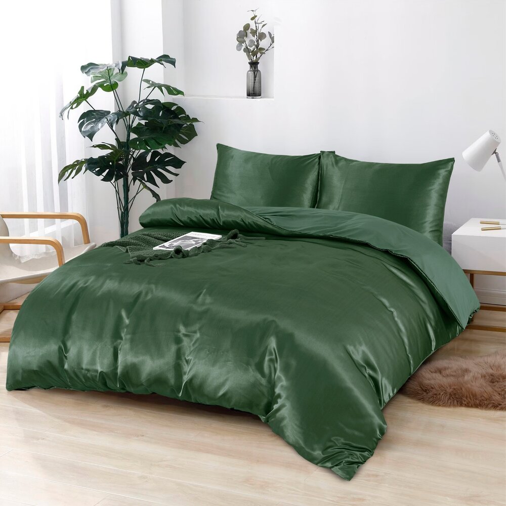 Beauty Silk Glanzend Satijnen Dekbedovertrek Groen Beauty Silk Glanzend Satijnen Dekbedovertrek Groen