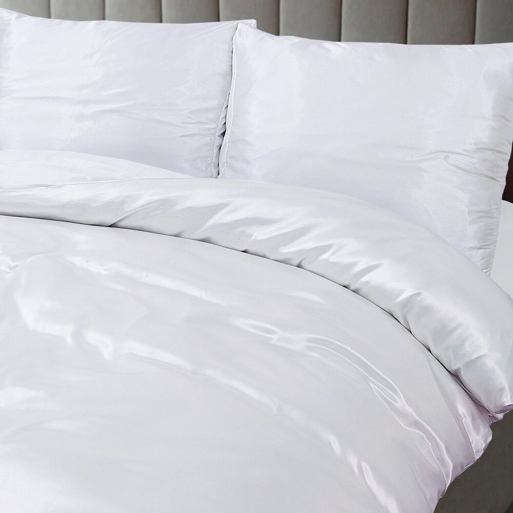 Beauty Silk Glanzend Satijnen Dekbedovertrek Wit Beauty Silk Glanzend Satijnen Dekbedovertrek Wit