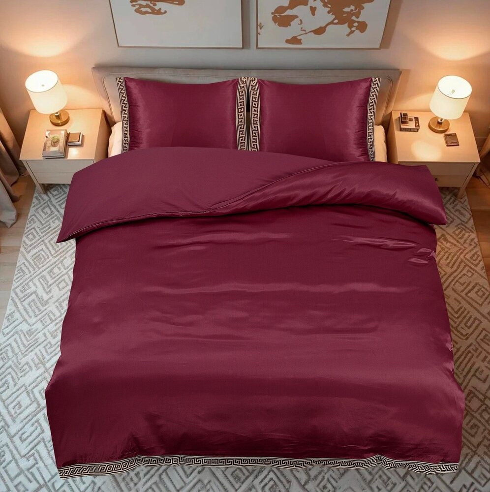 Beauty Silk Shiny Satin Duvet Cover with Lace - Burgundy
