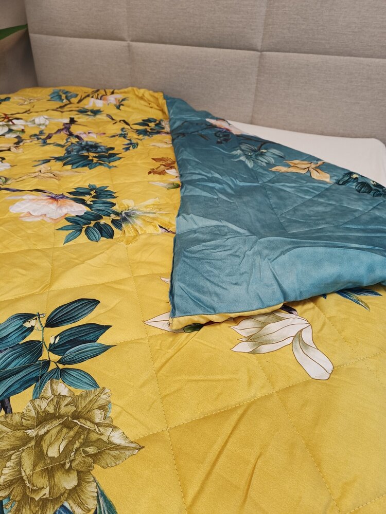 Overige Merken Bedspread Cotton Satin Floral Yellow Blue- Double Sided Bedspread - 200TC