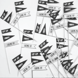 Hip hip hooray cupcake topper - Direct Download