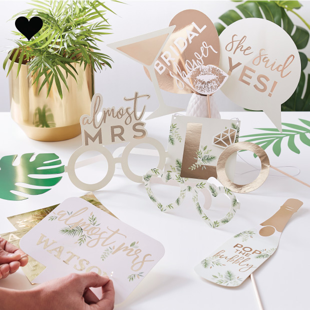 Party Props met letter stickers Botanical Hen (10st) Ginger Ray
