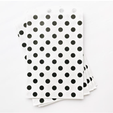 Traktatiezakjes zwart polka dot (12st)