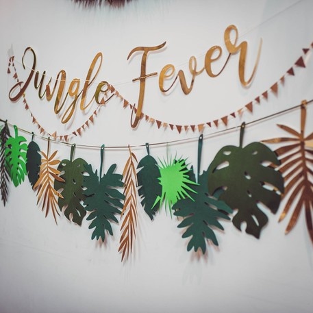 Slinger tropical leaves (2M)