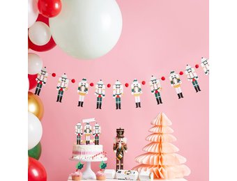 Slinger Notenkraker met pom poms (2M) Hootyballoo