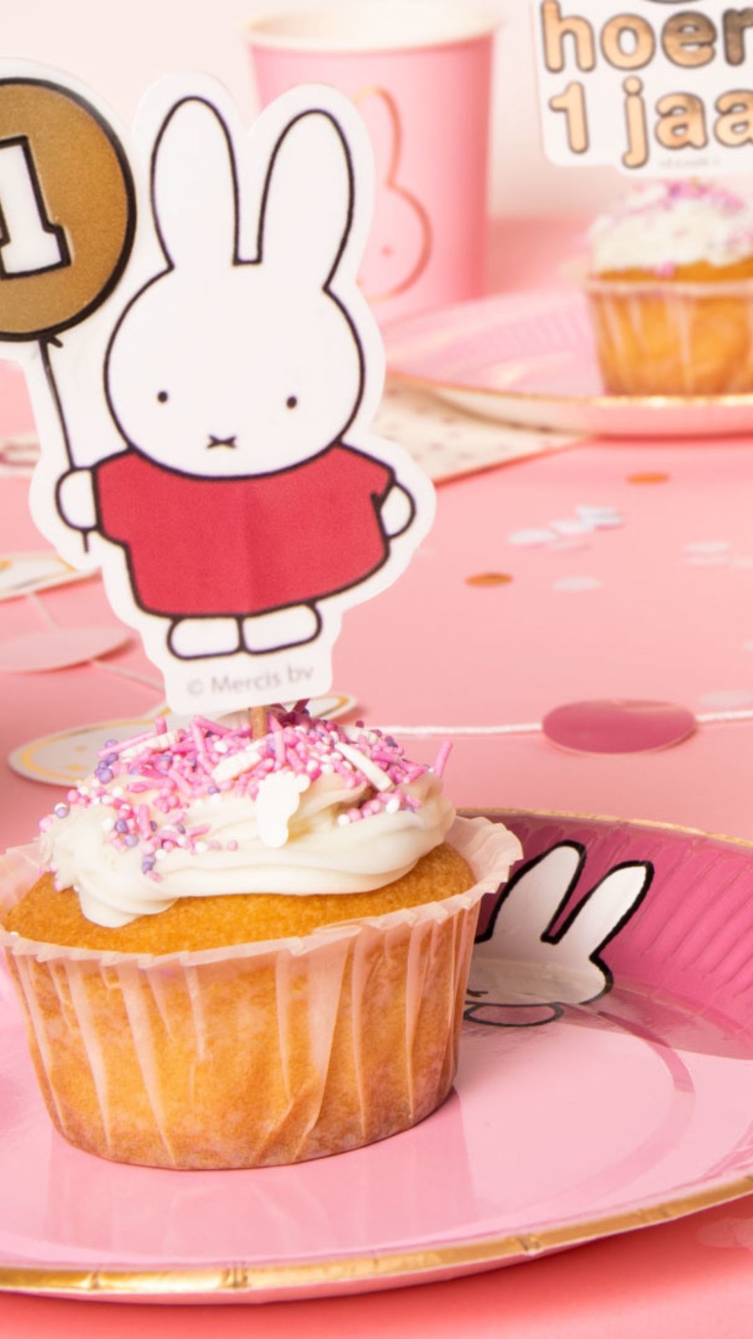 Nijntje 1 jaar cijfer kaars roze