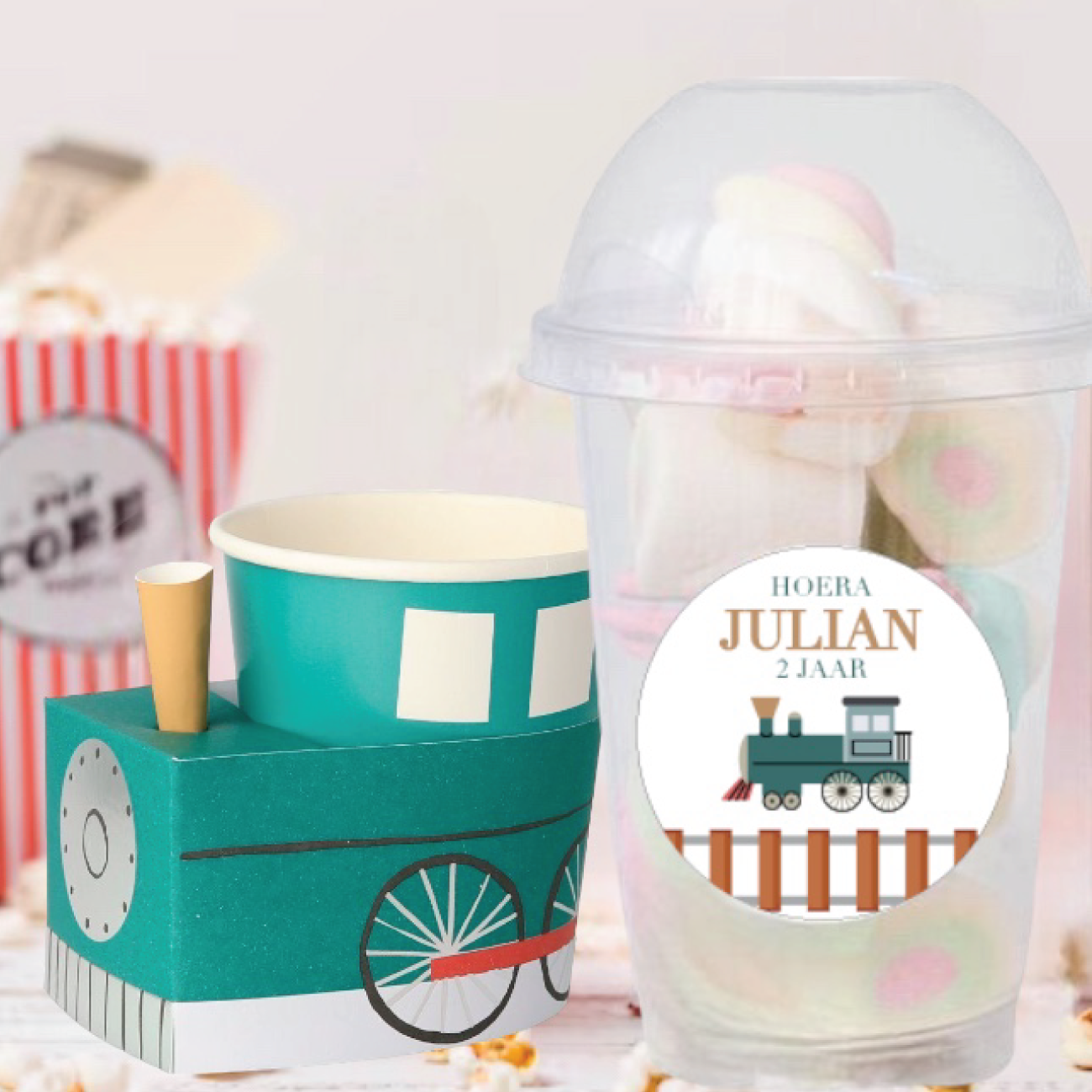 Schooltraktatie bekers train party (5st)