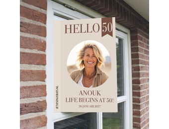 Raambord XL verjaardag Hello 50 crème