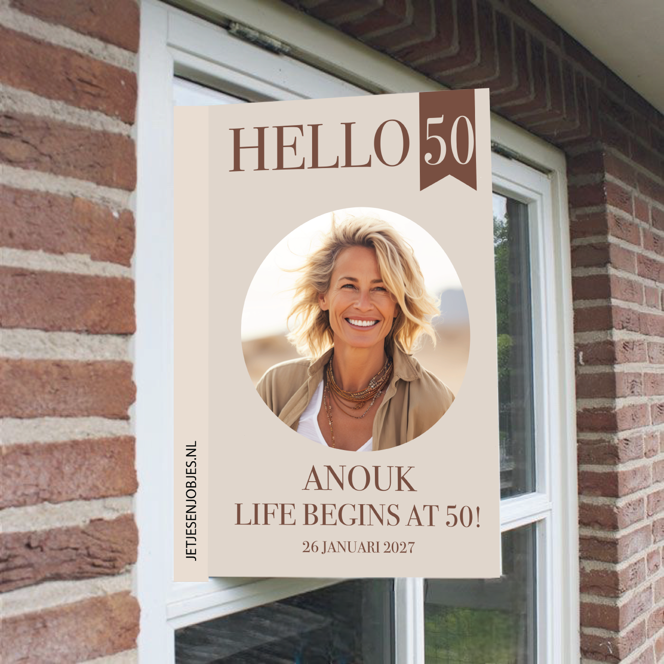 Raambord XL verjaardag Hello 50 crème