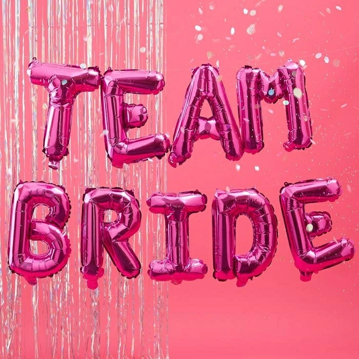 Folieballonnen Team Bride roze Bride Tribe Ginger Ray