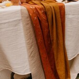 Tafelloper mousseline Zand (5M)