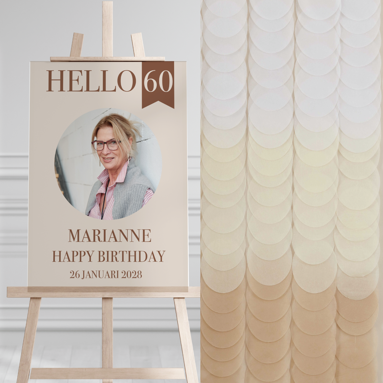 Welkomstbord verjaardag Hello 60