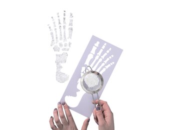 Stencil skelet voetstappen (2st) Ginger Ray