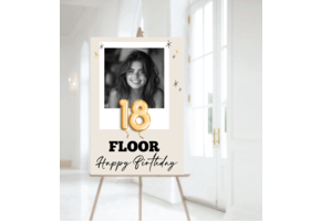 18 jaar Welkomstbord Verjaardag met ballonnen
