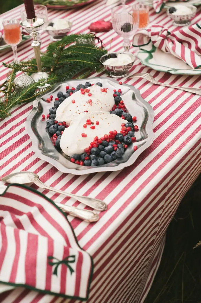 Tafelkleed Noëline Burgundy (170 x 250 cm) - Maison Dinette