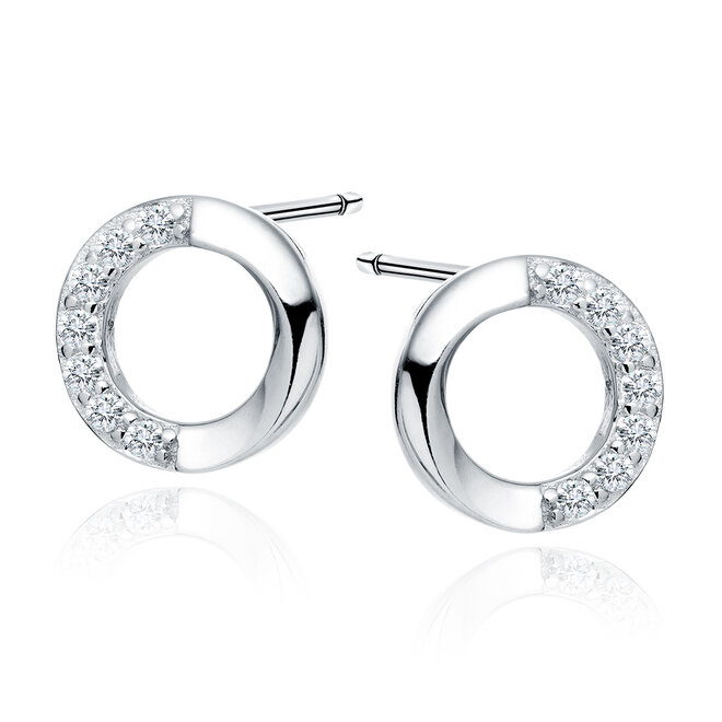 Zilveren oorbellen: Elegante steker cirkel met zirkonia steentjes