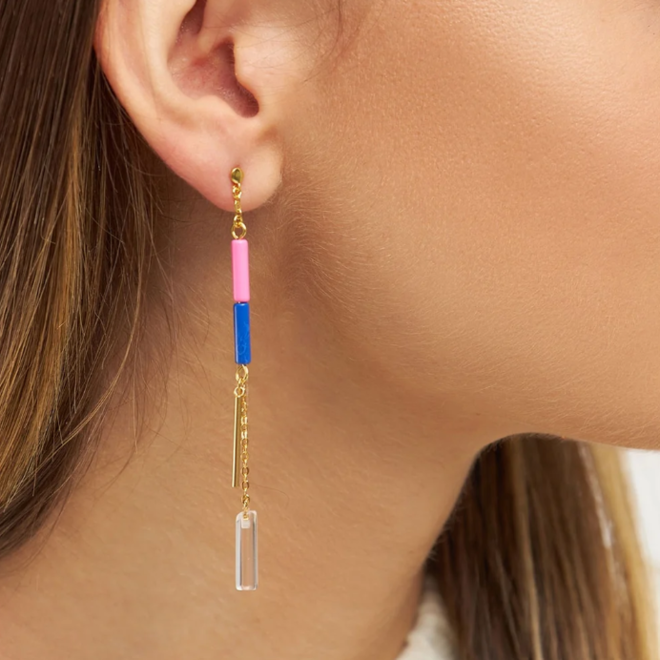 Topping Oorbel – 18K goud verguld met kristal en email, per stuk verkocht