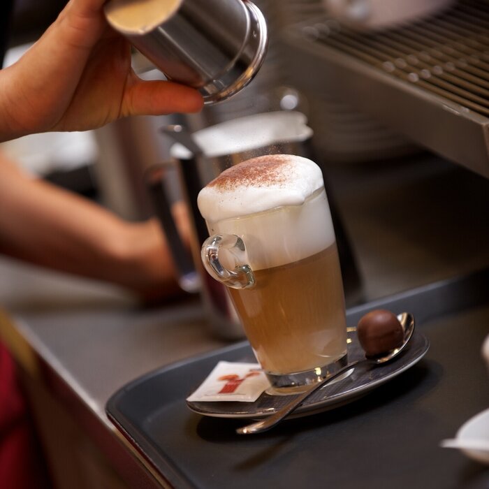 Service Mitarbeiter/in Falkenplatz 40-80%