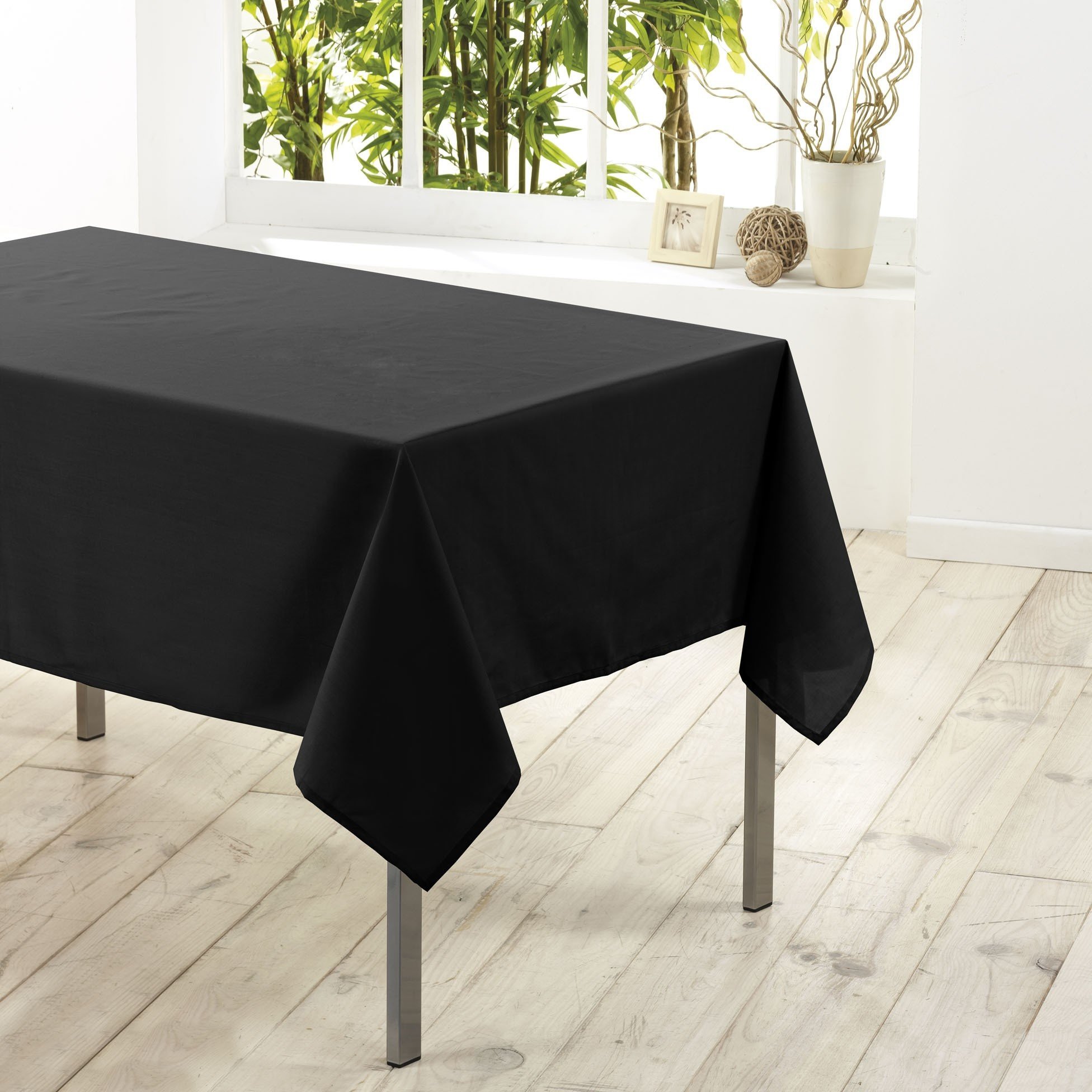 Tafellaken-Tafelkleed- zwart 140x250cm