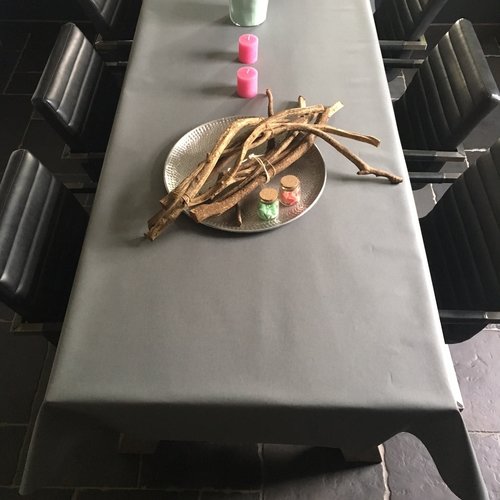 Coated table linen - dark grey