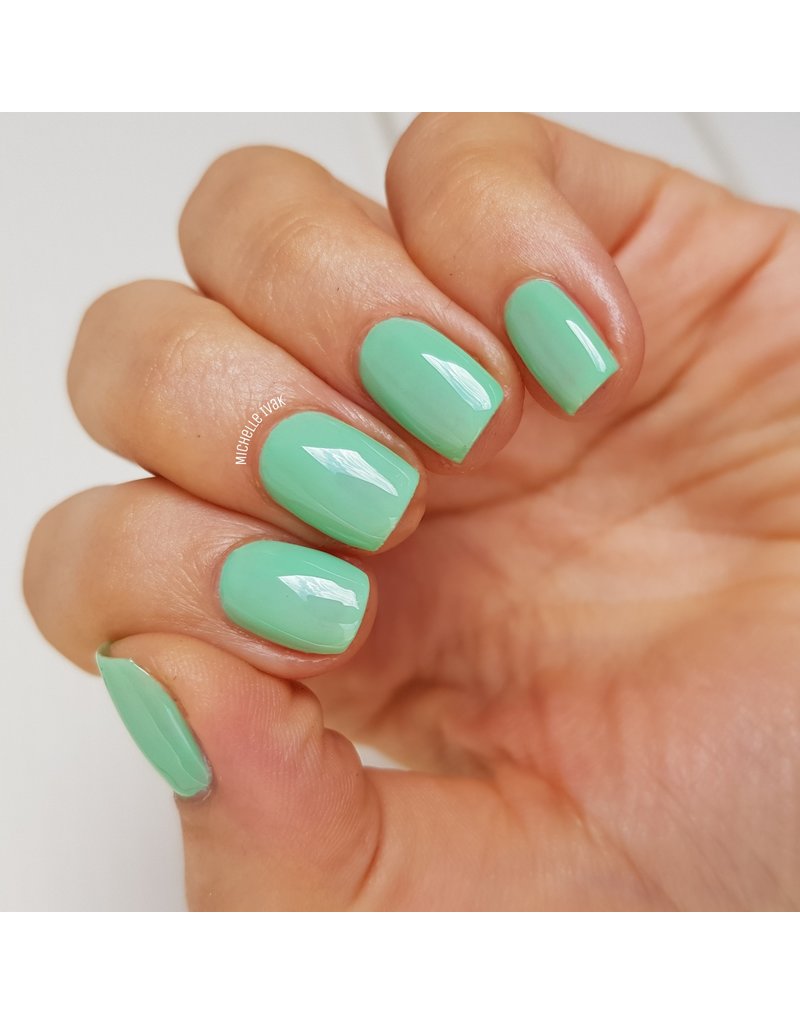 CARMA  COSMETICS #011 Jungle Mint Gelpolish