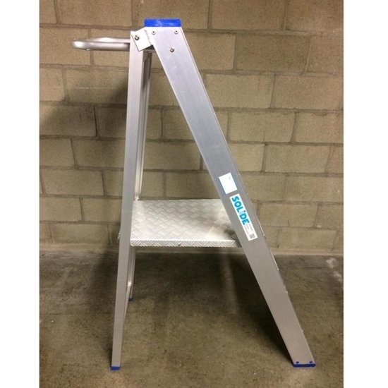 Solide Solide painting ladder 3  tread
