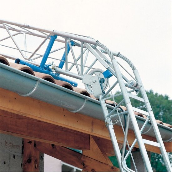 Tubesca - Comabi Comabi ladderlift Apache 15 m met knikstuk